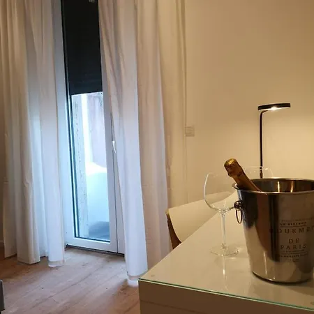 Bed & Breakfast Armisi 4*